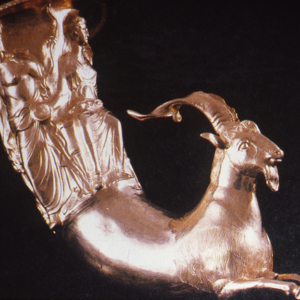 Thracian gold rhyton<br />
