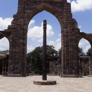 Dupta Iron column, 4th c AD Dehli. <br />
